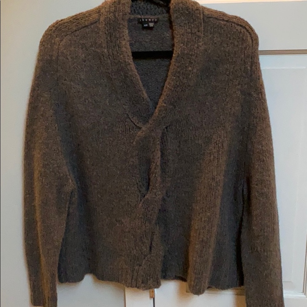 Theory sweater